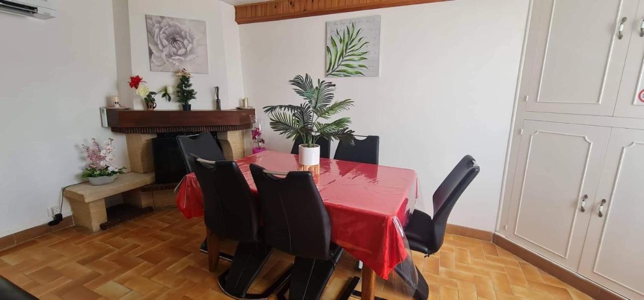 Belle Maison Avec Jardin Rdc T3 De 70M2 Vacances Ou Cure Thermale Rochefort Exterior photo